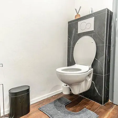 Modern 2-Bedroom Getaway In The Heart Of Ghent * Gent